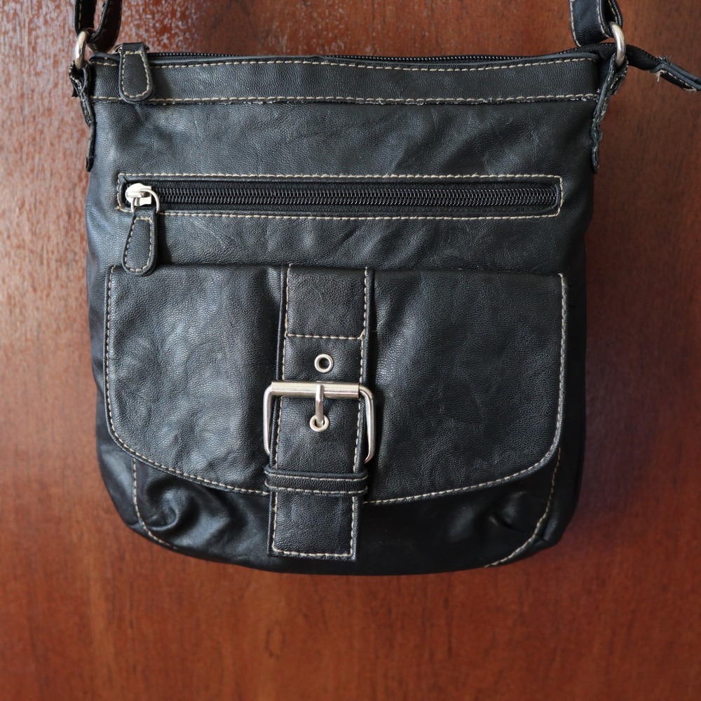 Black Faux Leather‎ Y2K Crossbody Bag w/Buckle Detail Zip Top Pocket Adjustable